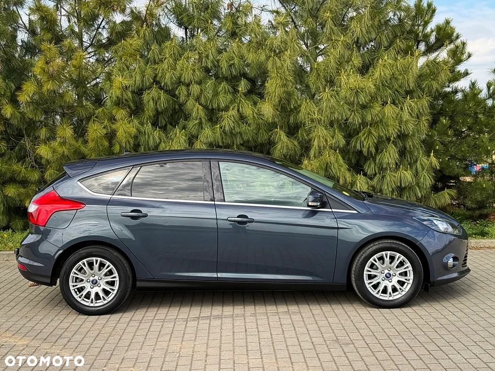 Ford Focus 1.6 TDCi DPF Titanium - 10