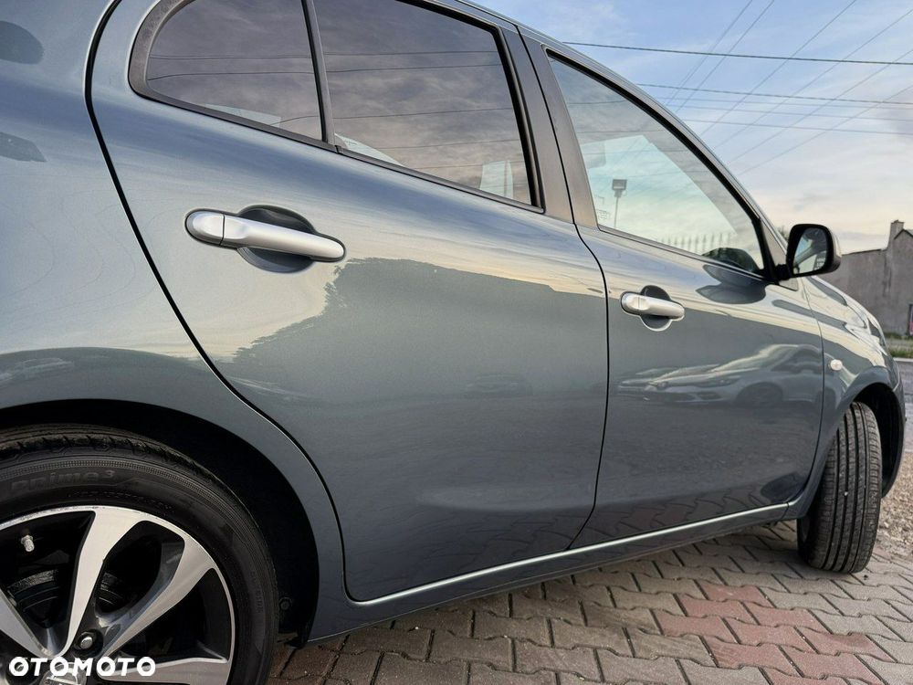 Nissan Micra 1.2 Tekna EU6 - 39