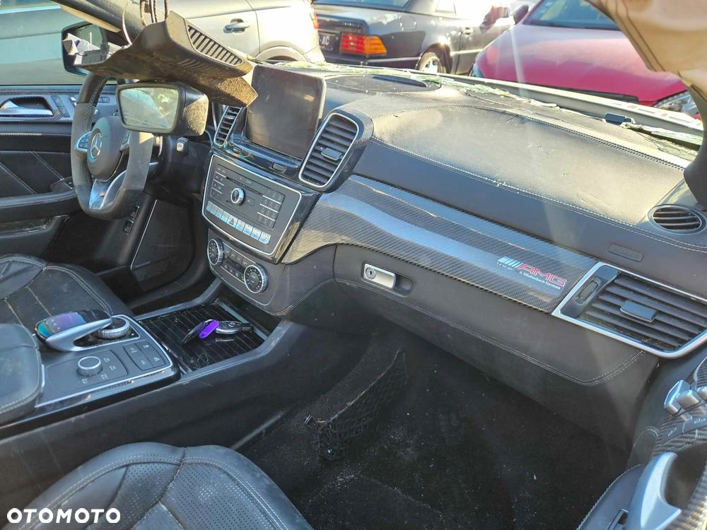 Mercedes-Benz GLE AMG 63 S 4Matic AMG SPEEDSHIFT 7G-TRONIC - 32