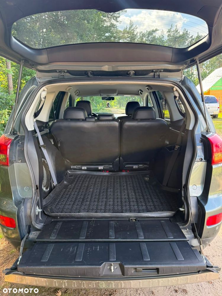 Peugeot 4007 - 4