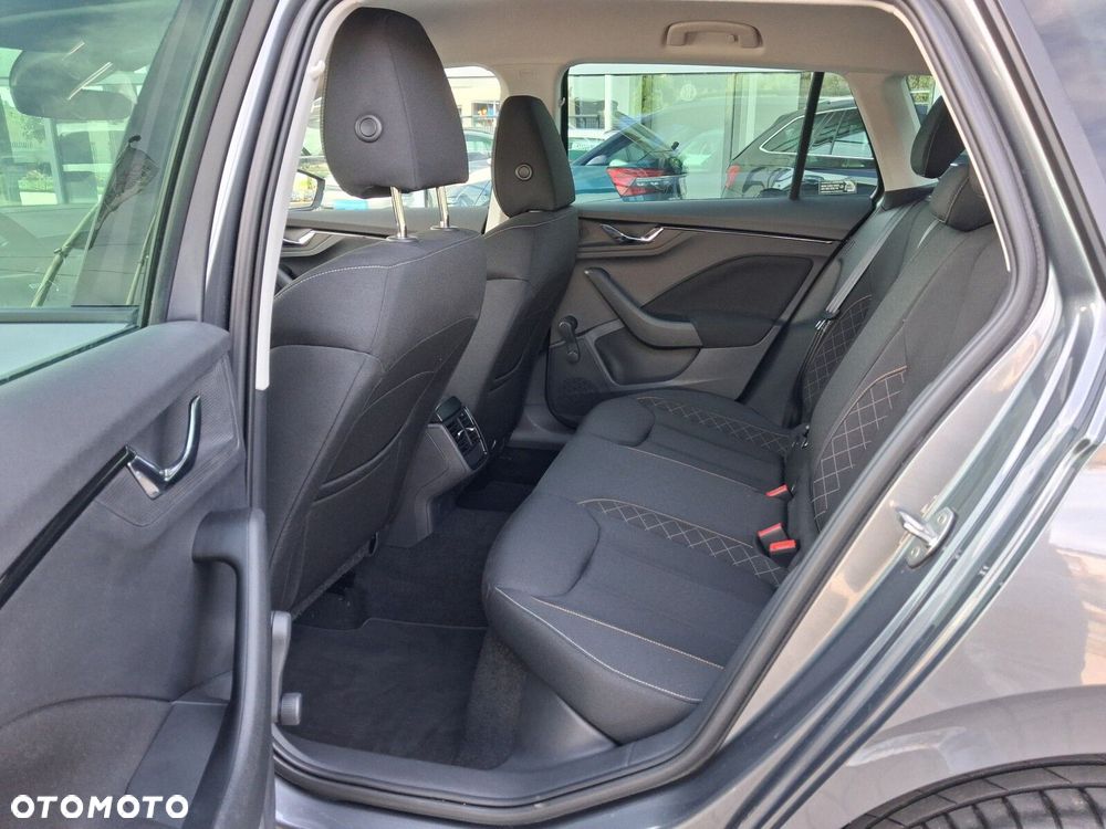 Skoda Kamiq 1.5 TSI Ambition DSG - 9