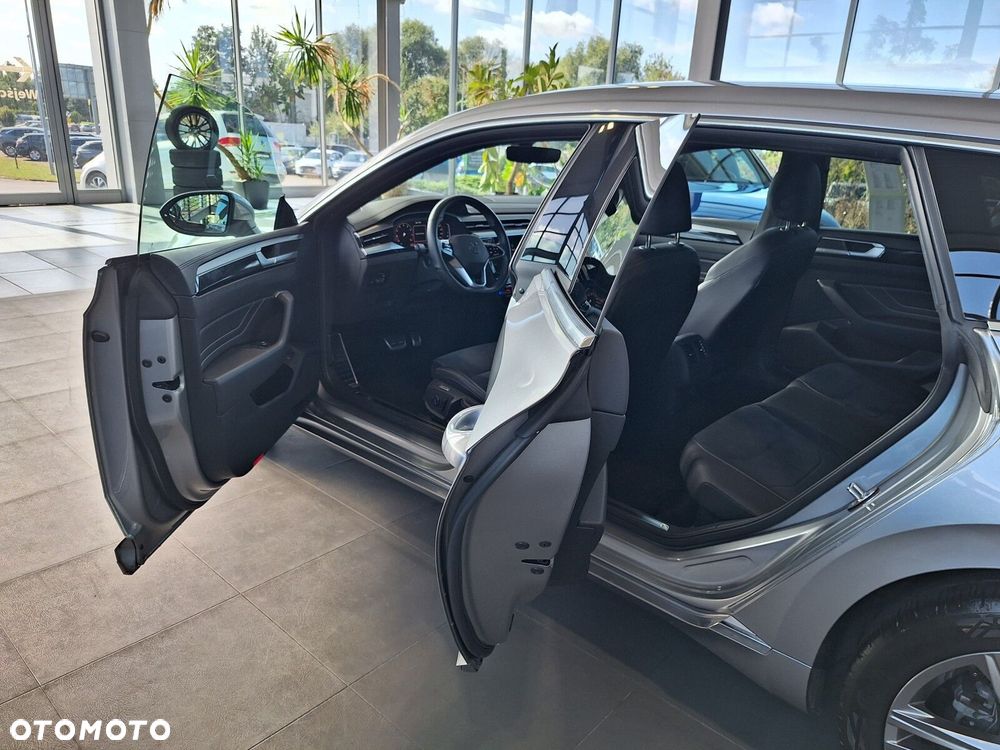 Volkswagen Arteon 2.0 TSI R-Line DSG - 27