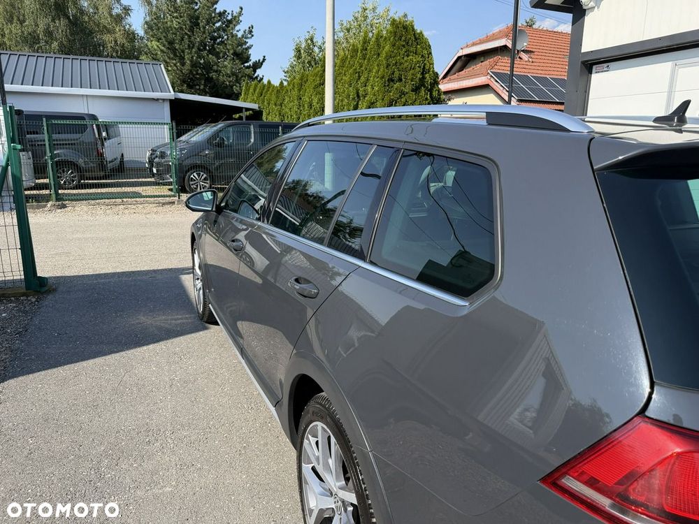 Volkswagen Golf Alltrack - 4
