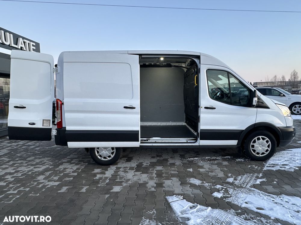 Ford Transit 2.0 TDCI MWB HR DSL - 11
