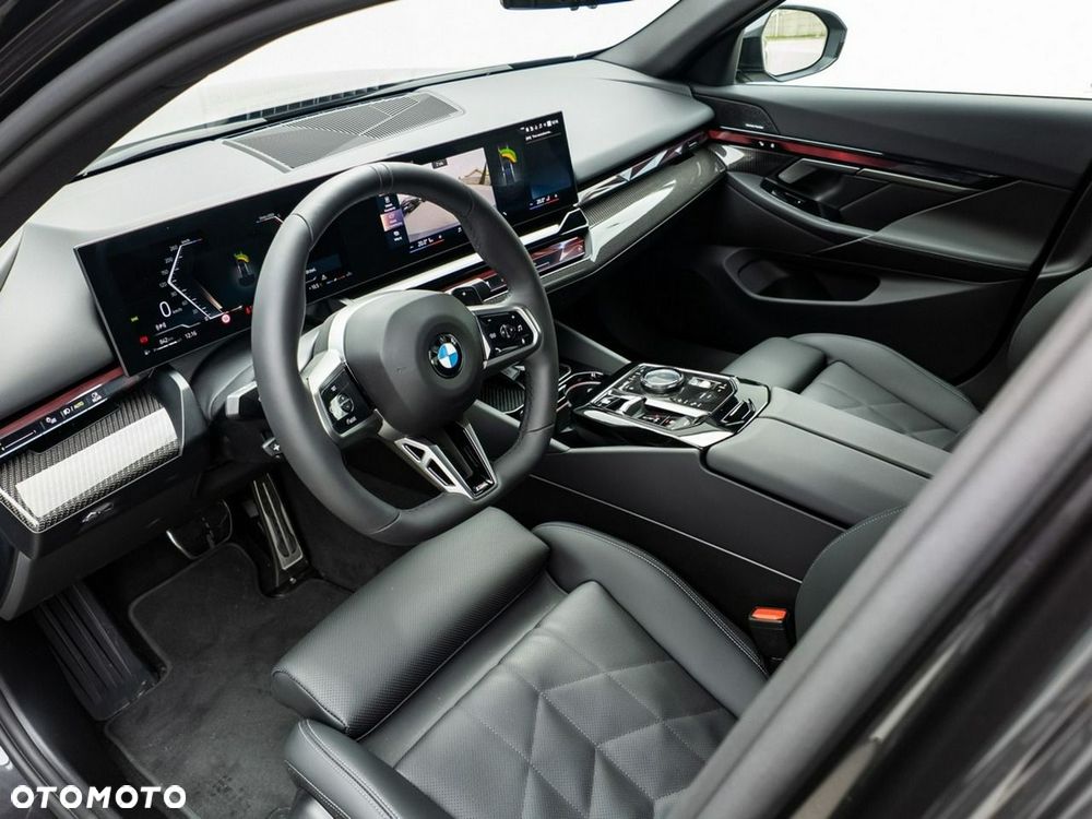 BMW Seria 5 540d xDrive - 18