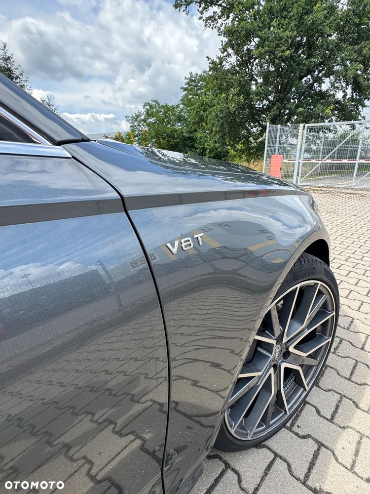 Audi S6 Limousine - 4