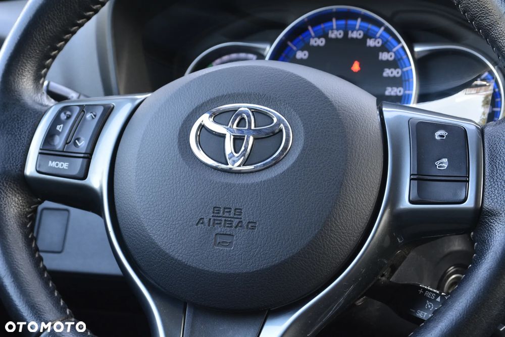 Toyota Yaris 1.5 VVT-i Style Selection - 33
