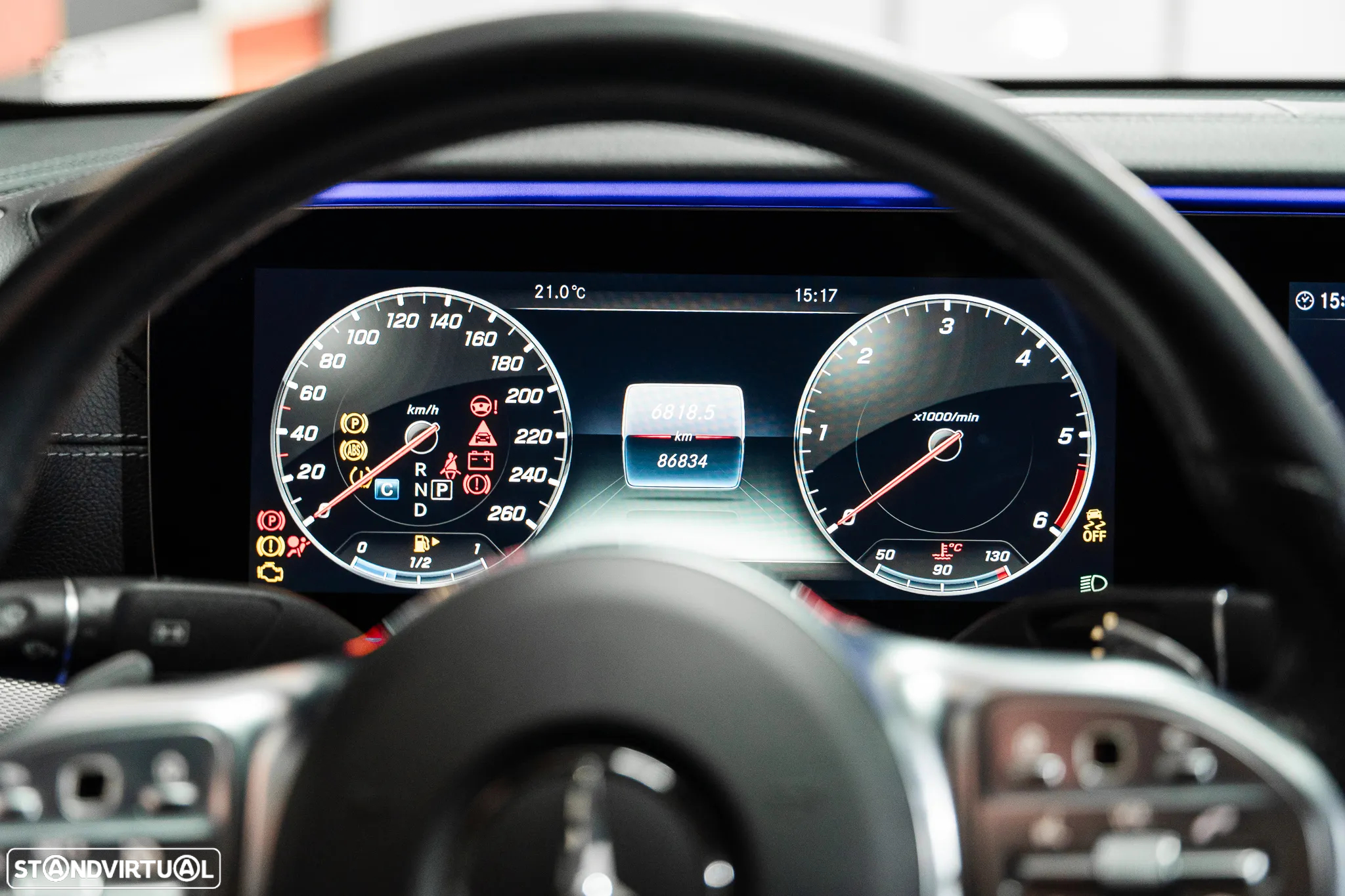 Mercedes-Benz E 220 d AMG Line - 11