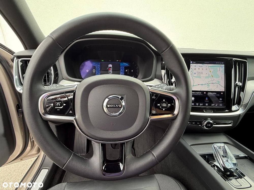 Volvo V60 - 16