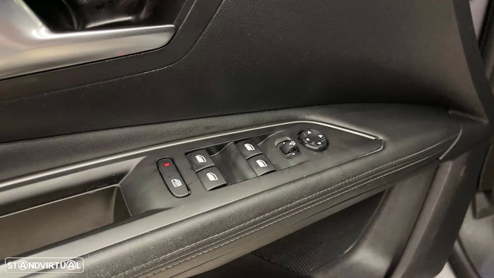 Peugeot 3008 1.5 BlueHDi Allure Pack - 47