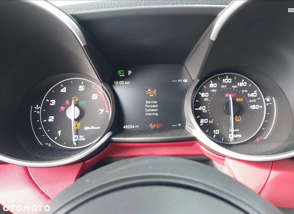 Alfa Romeo Giulia 2.0 Turbo 16V AT8 Veloce Ti - 10