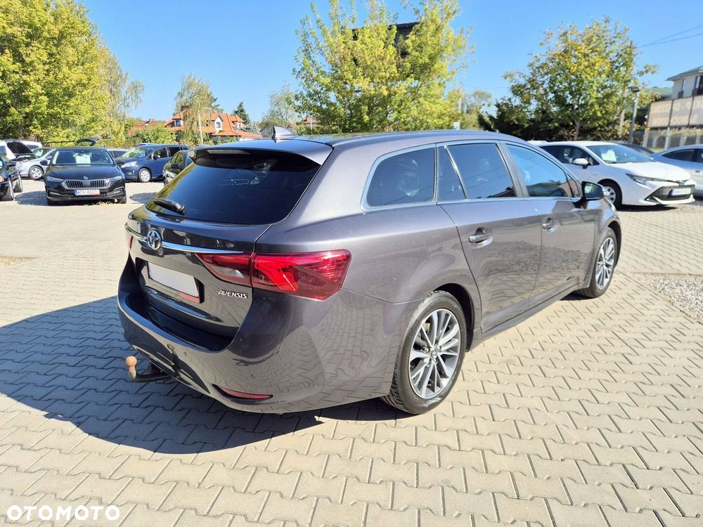 Toyota Avensis 2.0 D-4D Prestige - 7