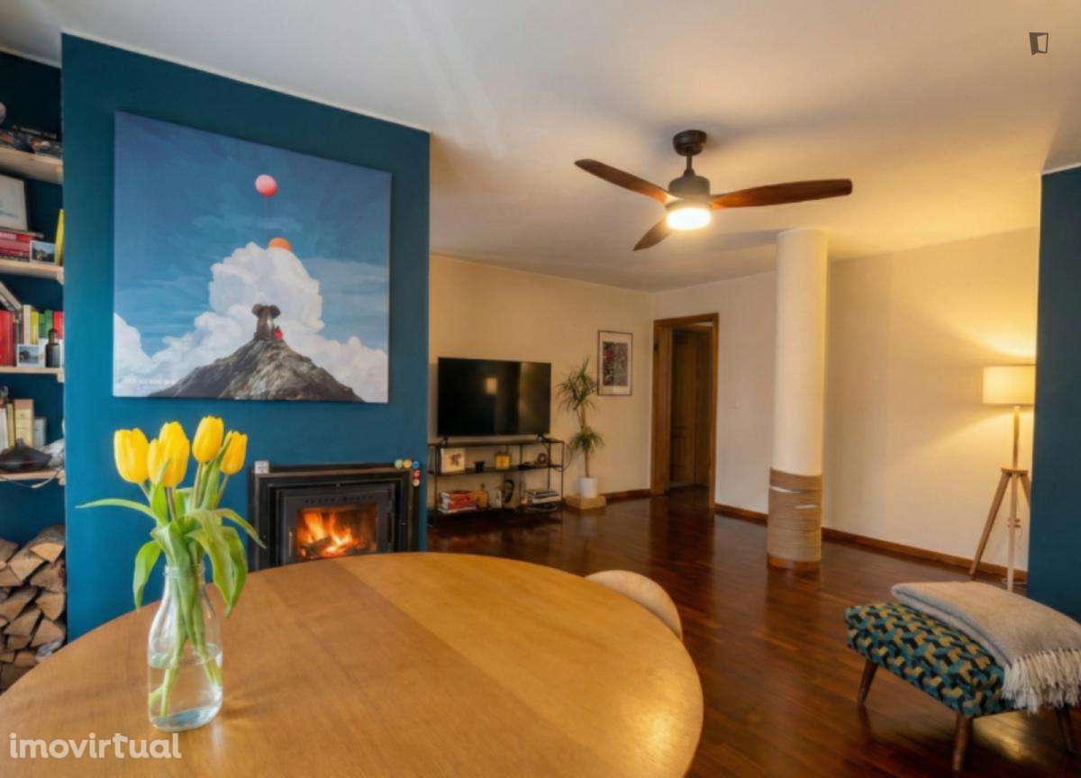 Apartamento com 2 quartos - localizado em Senhora da Hora Porto - Grande imagem: 4/6