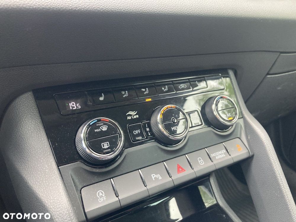 Skoda Karoq 1.5 TSI ACT GPF 4x2 Style DSG - 18
