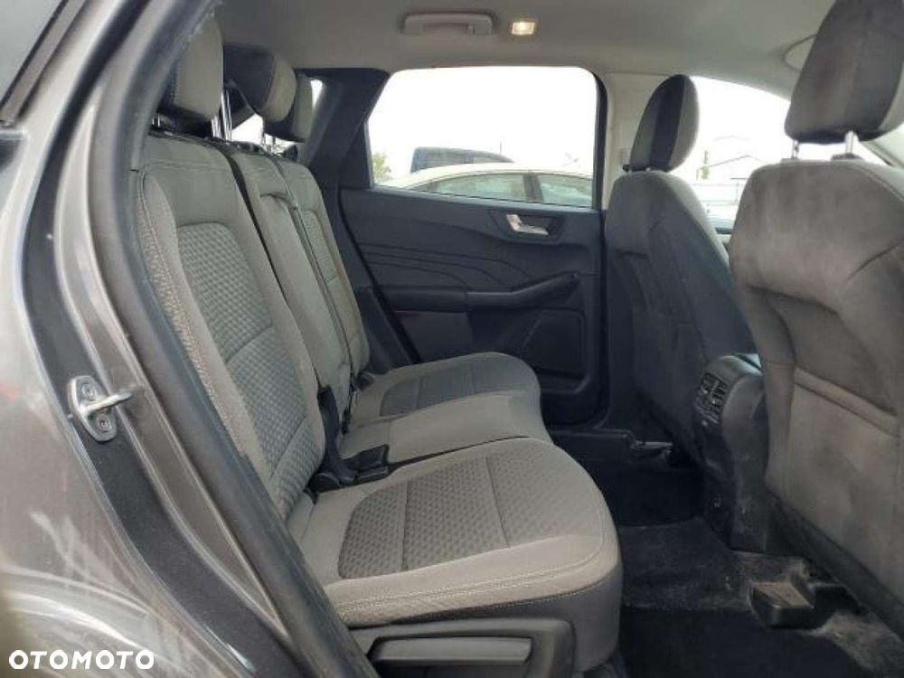 Ford Escape - 9