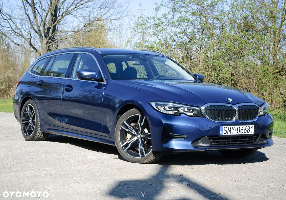 BMW Seria 3 330e - 1