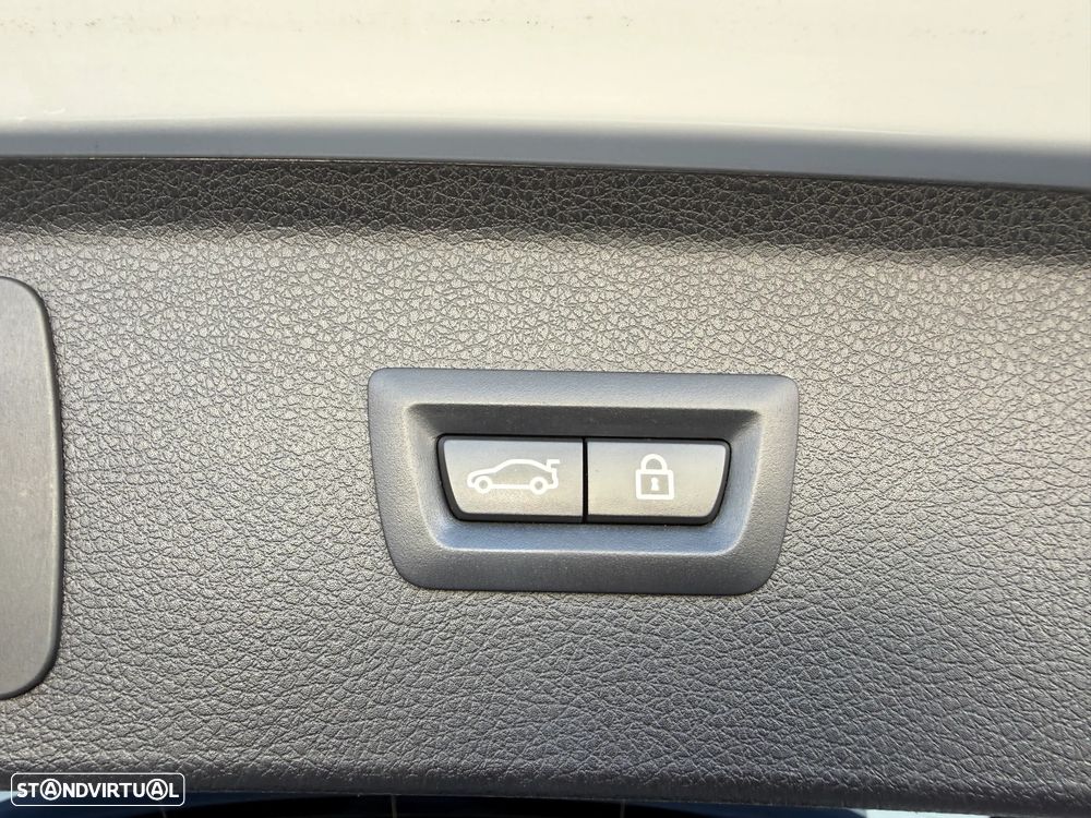 BMW 218 Active Tourer d Line Sport Auto - 34