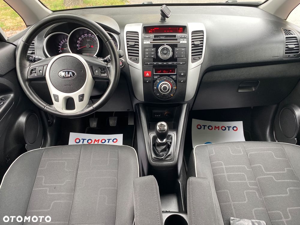 Kia Venga 1.6 CVVT Titanium Collection - 6