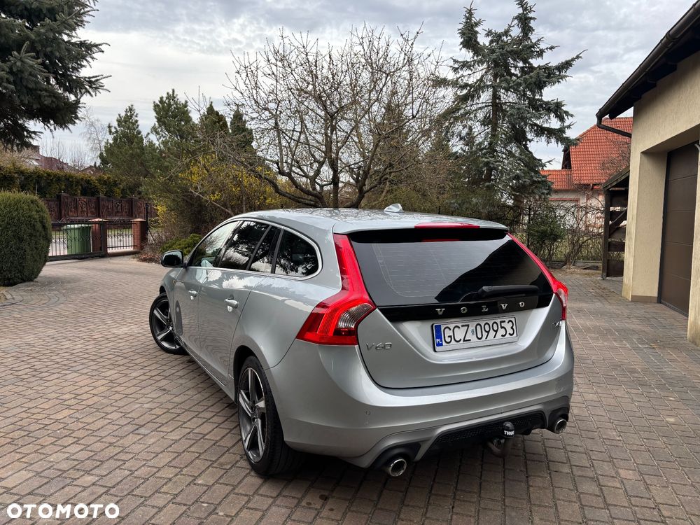Volvo V60 D4 Drive-E R-Design Summum - 6