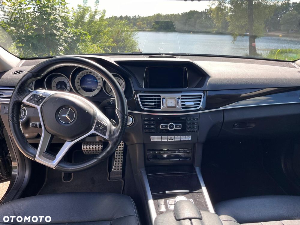 Mercedes-Benz Klasa E 400 4Matic 7G-TRONIC Avantgarde - 6