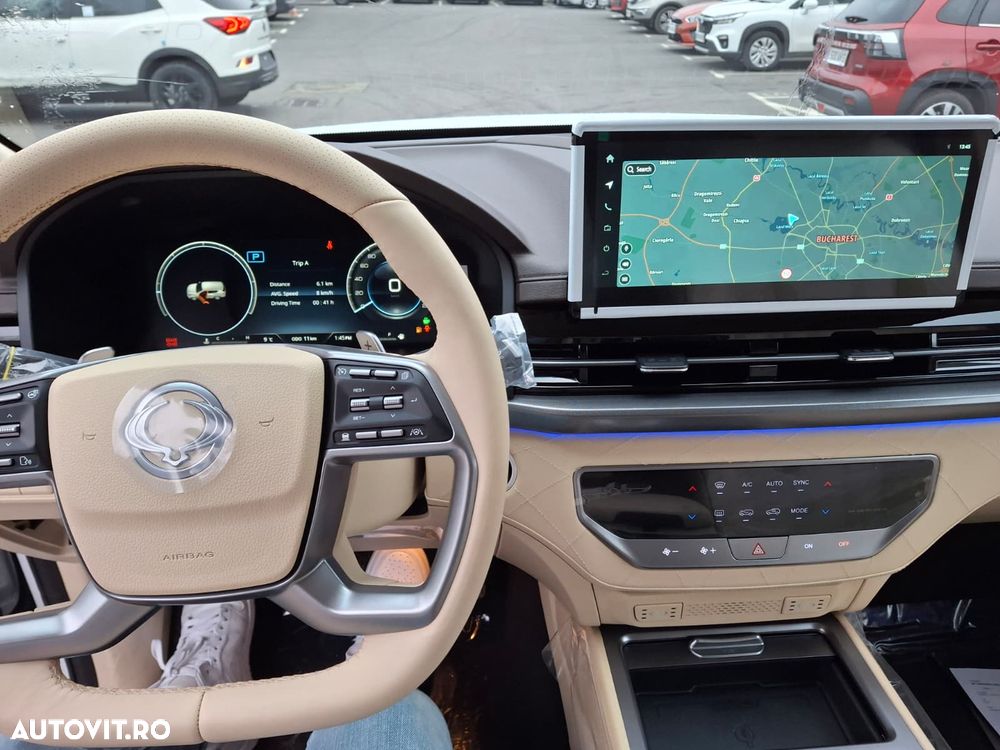 KG Mobility Rexton - 8