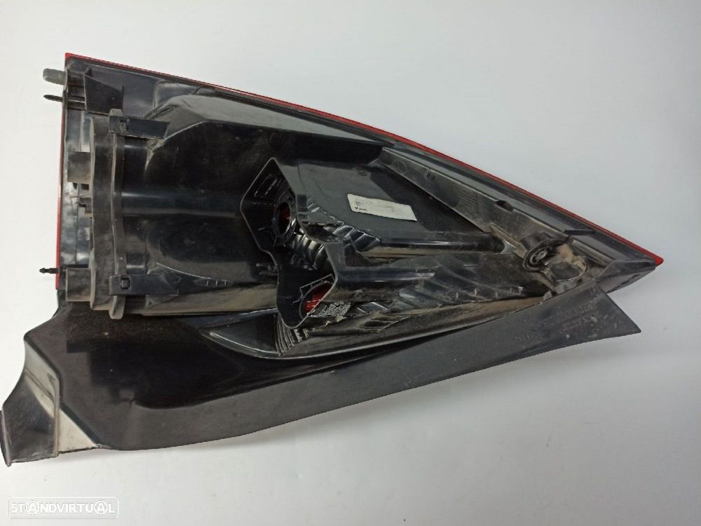 FAROLIM TRASEIRO ESQUERDO RENAULT MEGANE II BERLINA 3P CONFORT DYNAMIQUE - 5