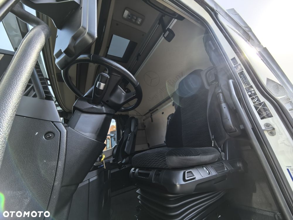 Mercedes-Benz Actros L 1848 LSnRL // Regulowane Siodło // NOWE OPONY // GigaSpace // 2 zbiorniki // Bi-Xenon // - 21