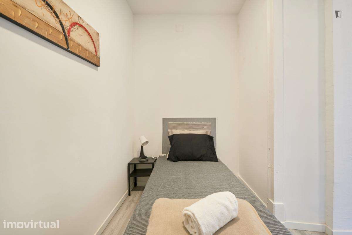 Quarto - localizado em Arroios Lisbon - Grande imagem: 2/33
