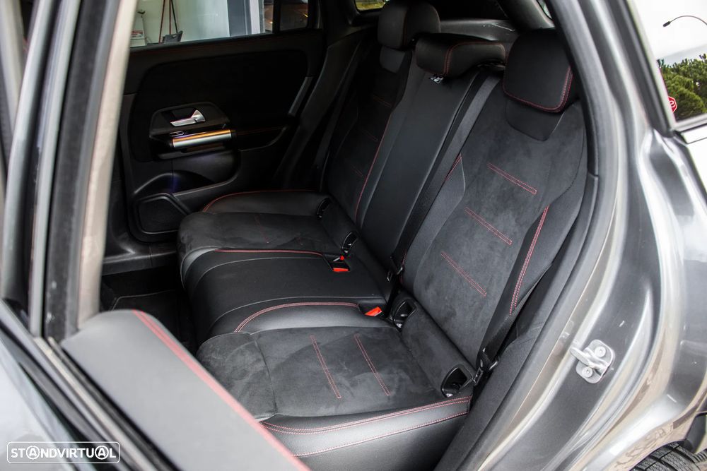 Mercedes-Benz GLA 250 e AMG Line - 31