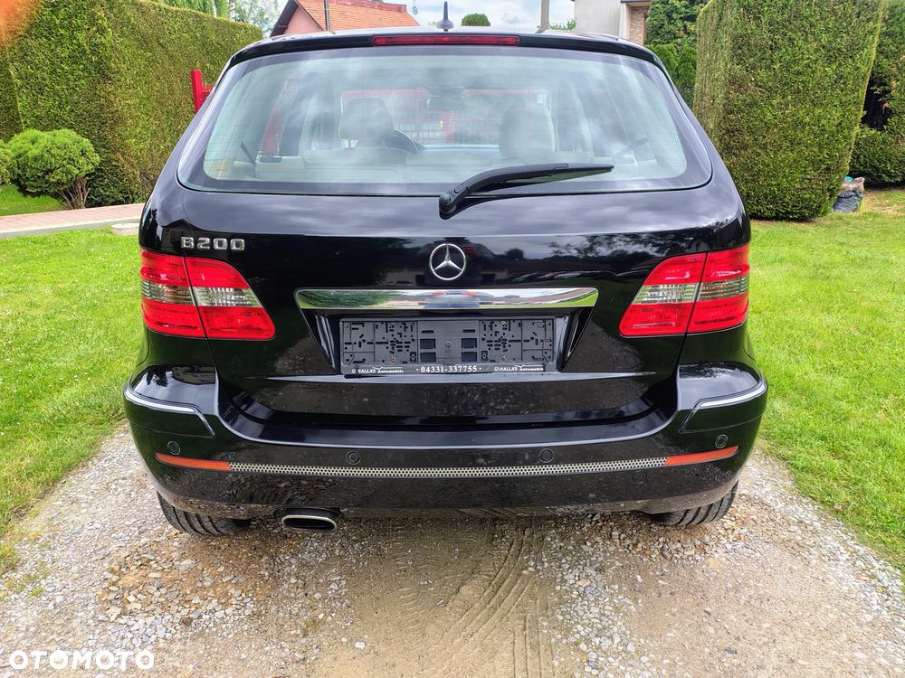 Mercedes-Benz Klasa B 200 SPORT EDITION - 11