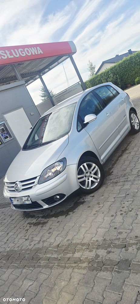 Volkswagen Golf Plus - 1