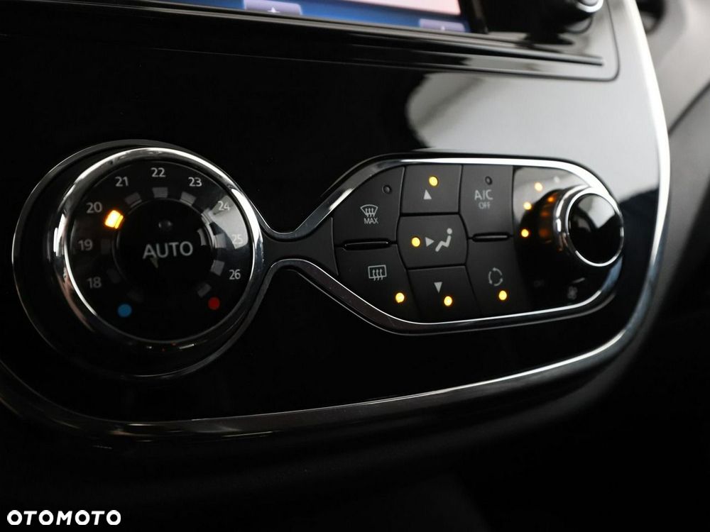Renault Captur 1.2 Energy TCe XMOD EDC - 27