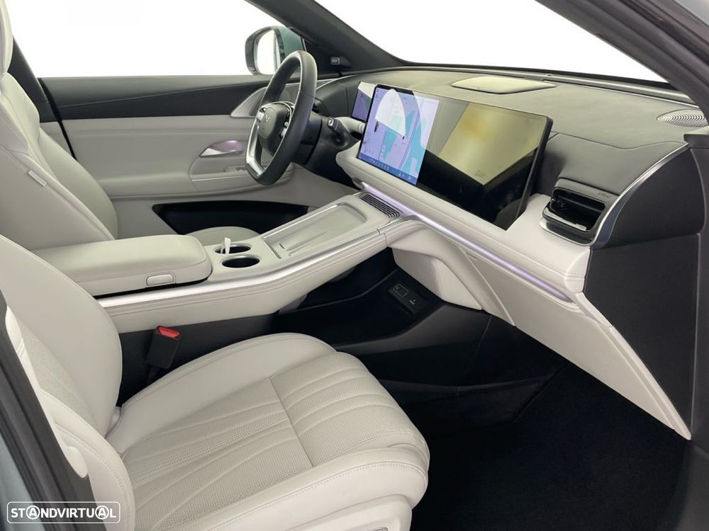 Xpeng G9 98 kWh AWD Performance + Gancho de Reboque - 21