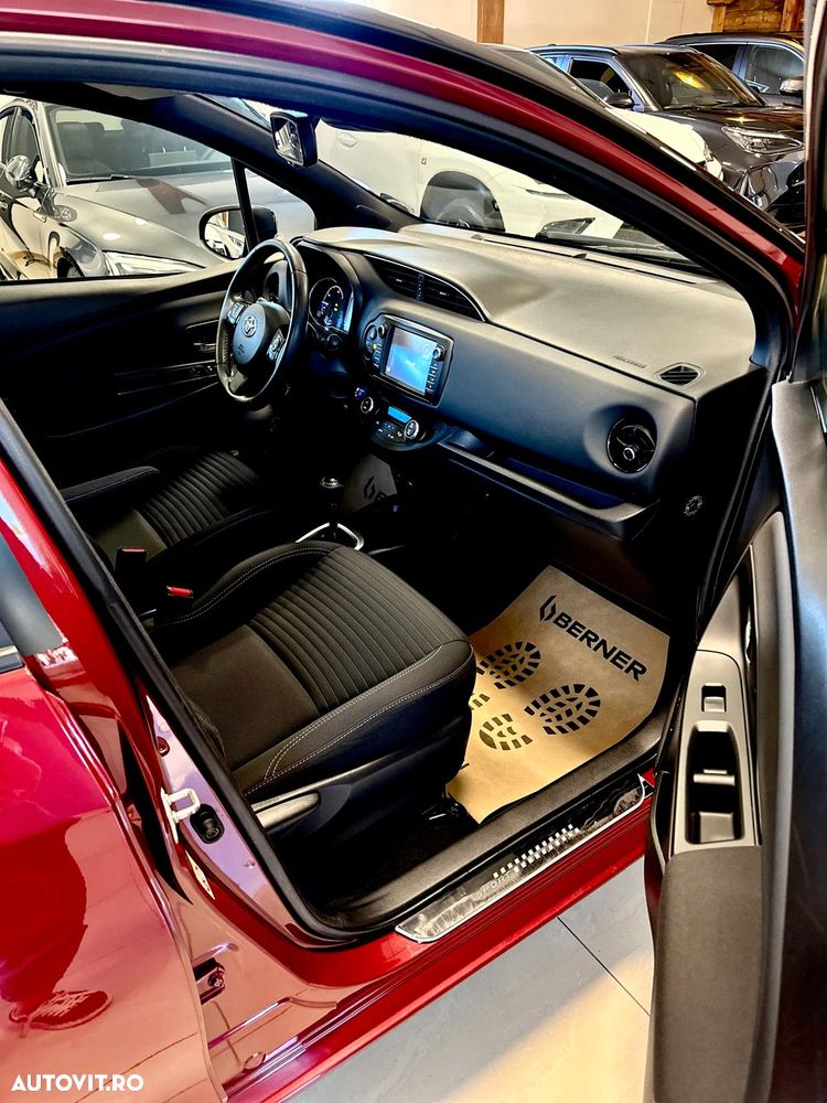 Toyota Yaris - 13
