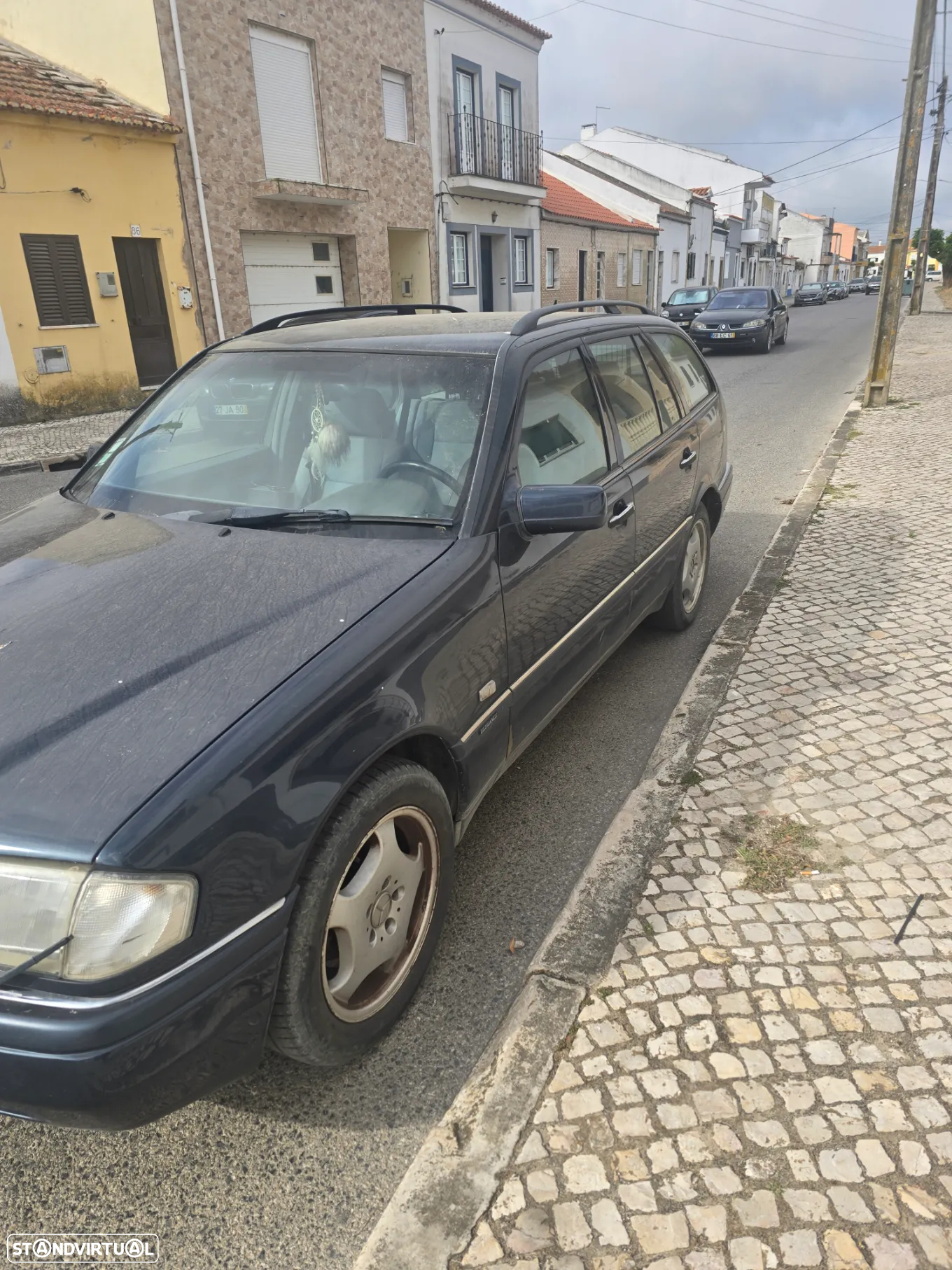 Mercedes-Benz 220 - 9