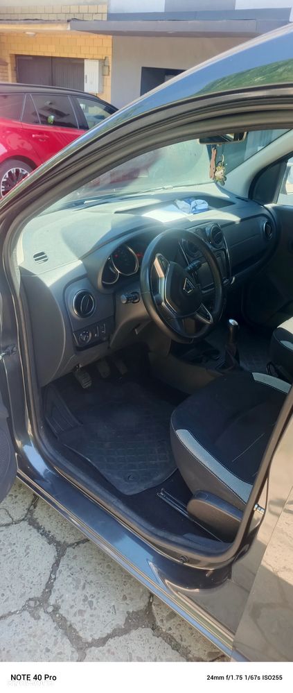 Dacia Dokker TCe 115 Stepway - 9
