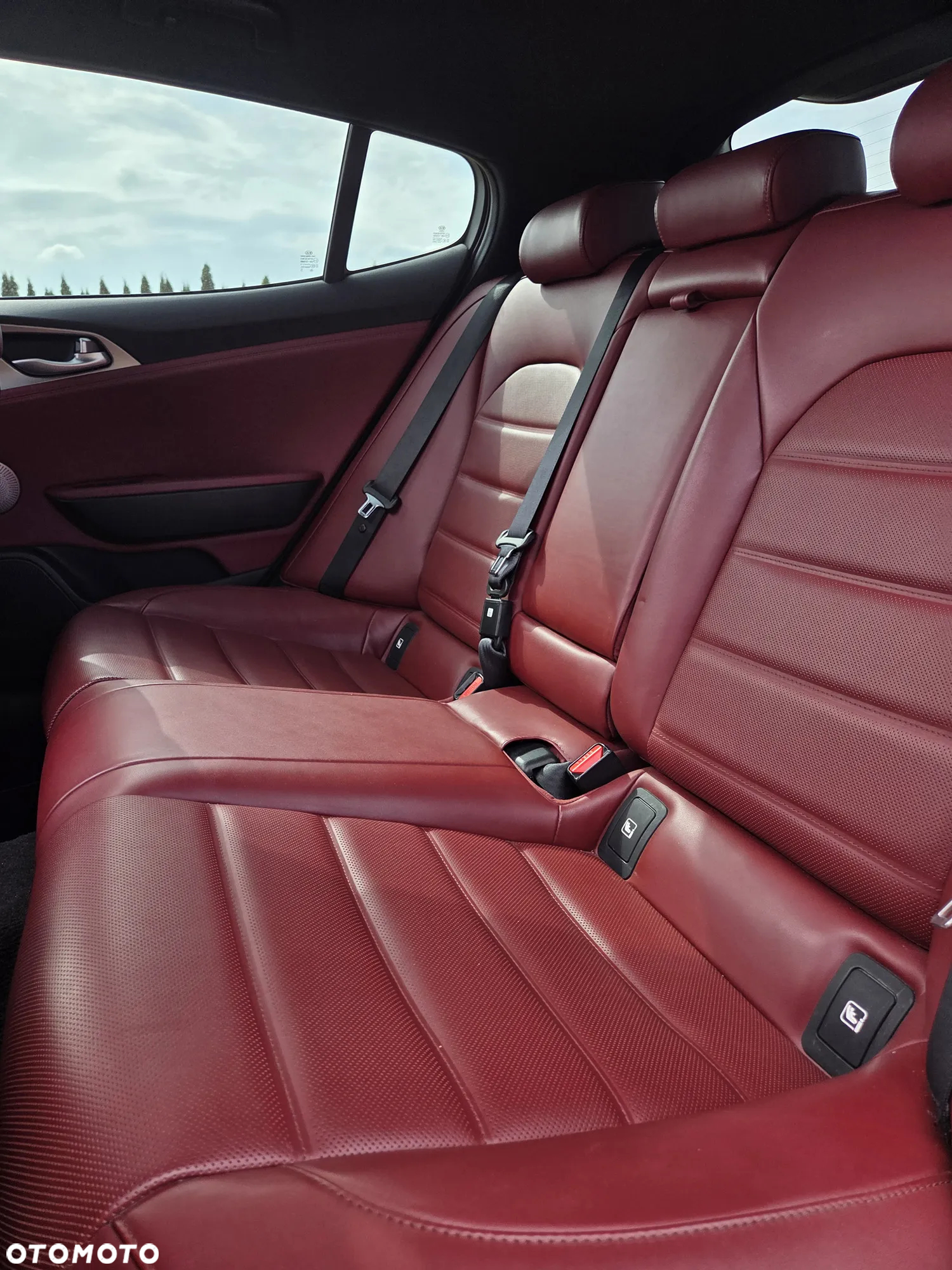 Kia Stinger 3.3 T-GDI V6 GT AWD - 17