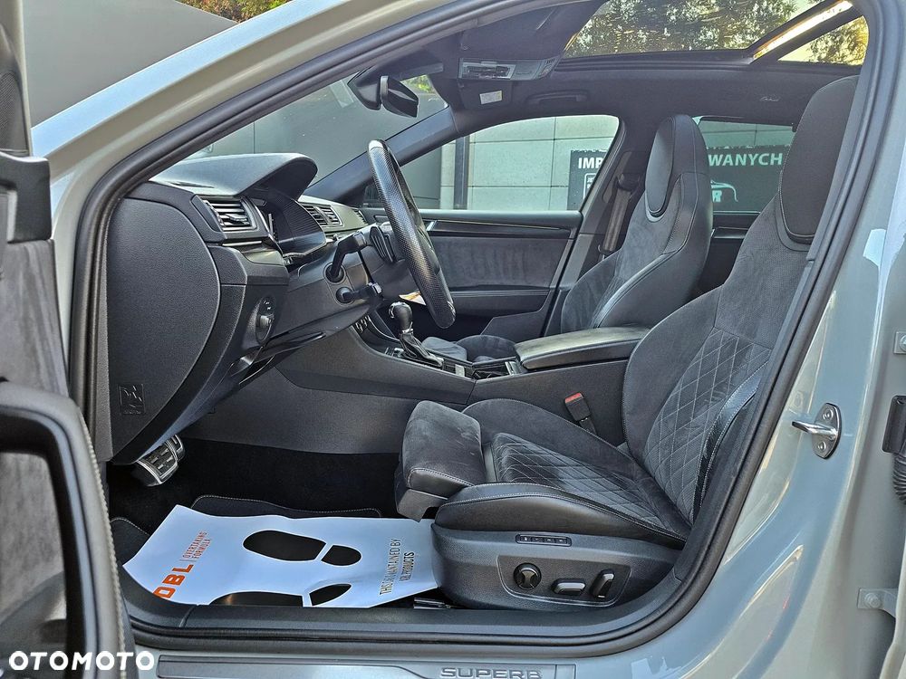 Skoda Superb 2.0 TDI 4x4 DSG Sportline - 15