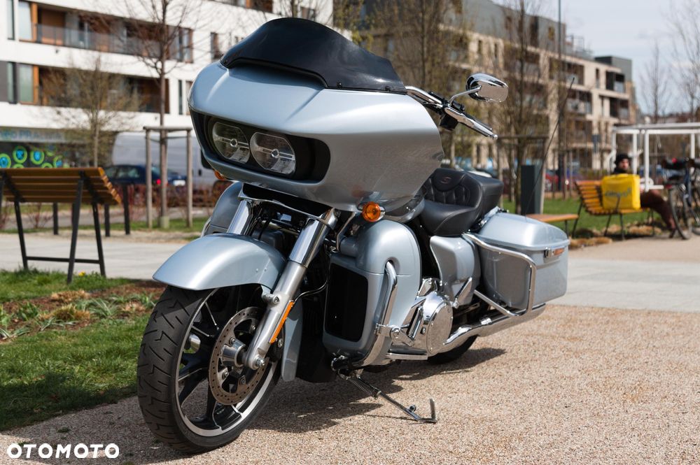 Harley-Davidson Touring Road Glide - 5