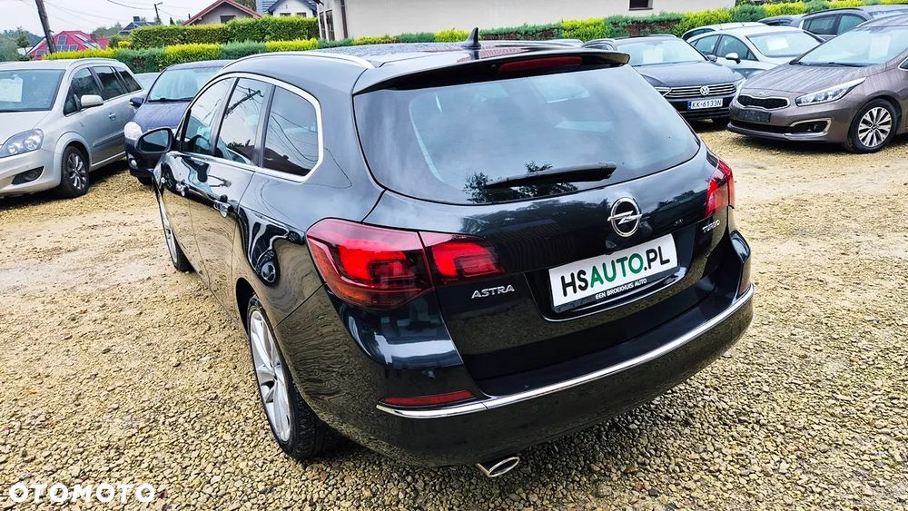 Opel Astra 1.4 Turbo Cosmo - 18