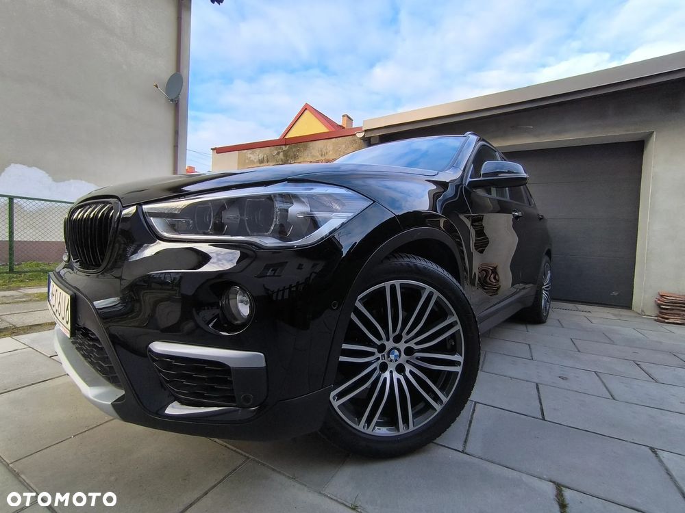 BMW X1 xDrive20d Advantage - 1