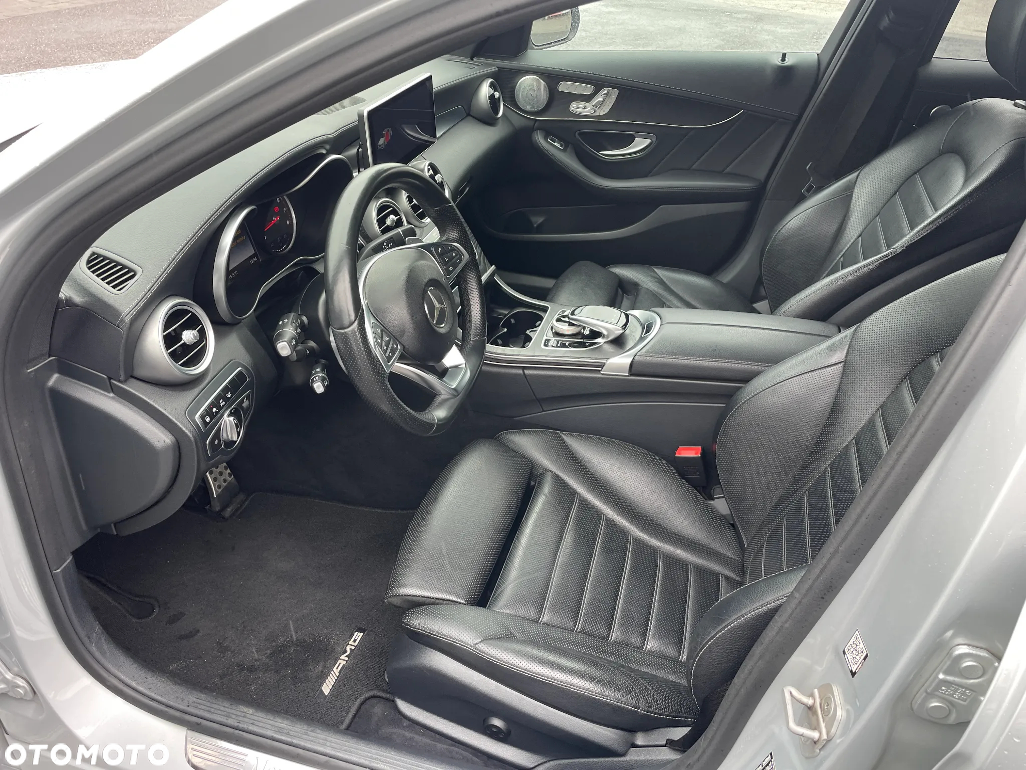 Mercedes-Benz Klasa C 400 4Matic T 7G-TRONIC AMG Line - 16