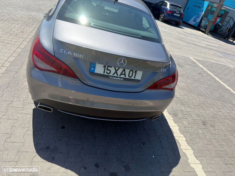 Mercedes-Benz CLA 180 (CDI) d Urban - 6