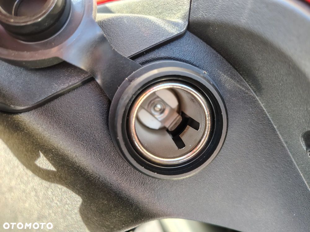 QJMOTOR SRT 600SX - 28