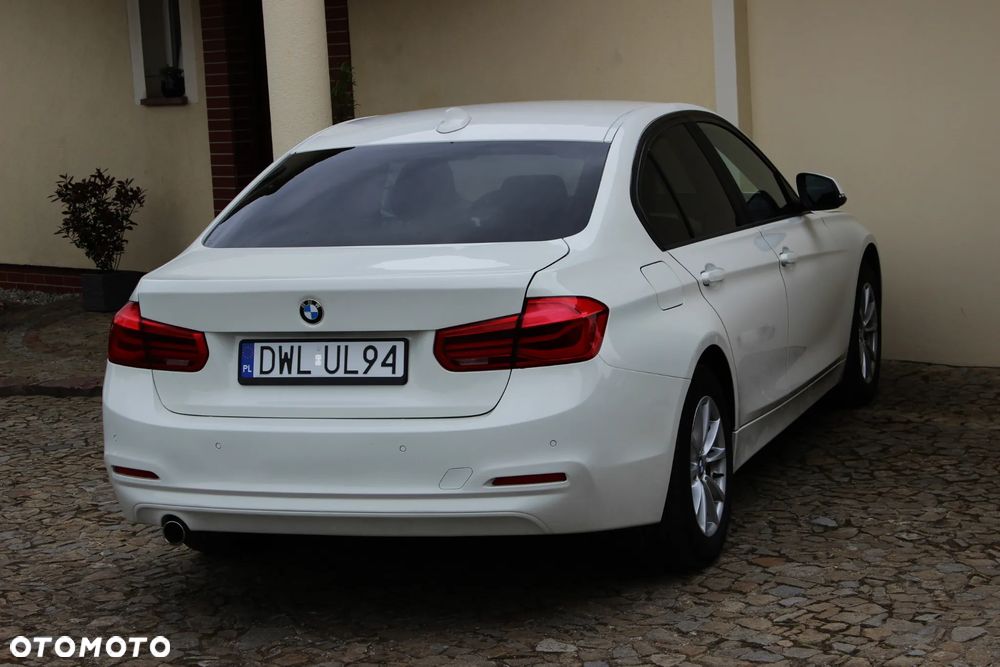 BMW Seria 3 316d Edition Luxury Line Purity - 21