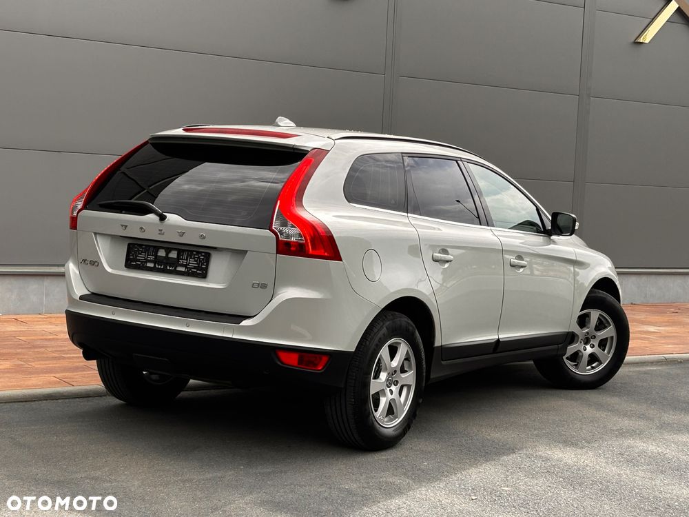 Volvo XC 60 D4 Geartronic Momentum - 20