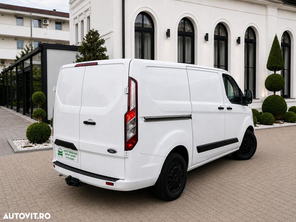 Ford Transit Custom - 3