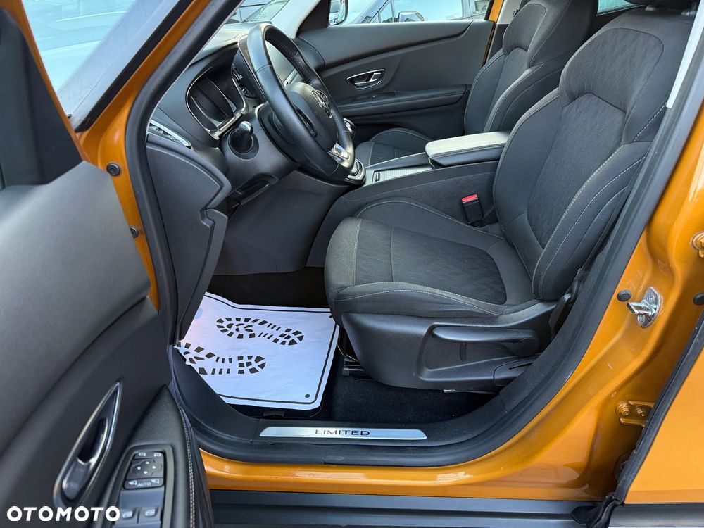 Renault Scenic TCe 140 GPF LIMITED - 16