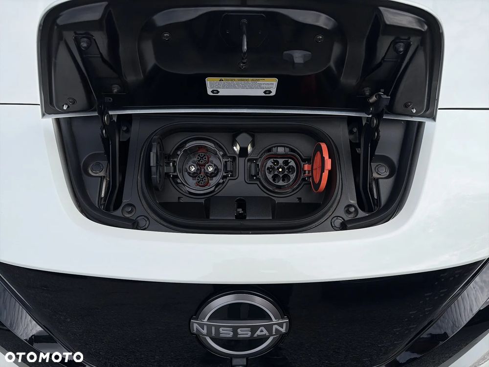 Nissan Leaf 40kWh N-Connecta - 36