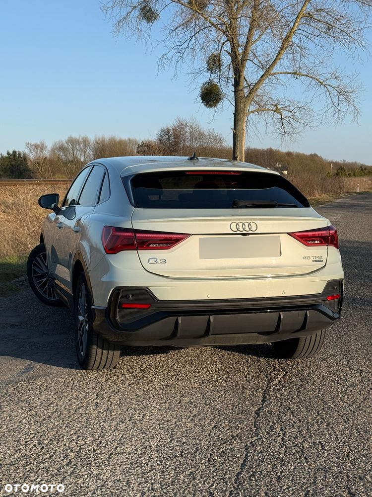 Audi Q3 Sportback 45 TFSI Quattro S Line S tronic - 9
